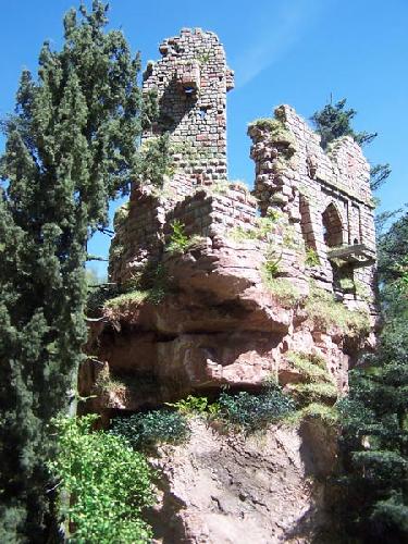 Château en ruine dans les Vosges - HO.